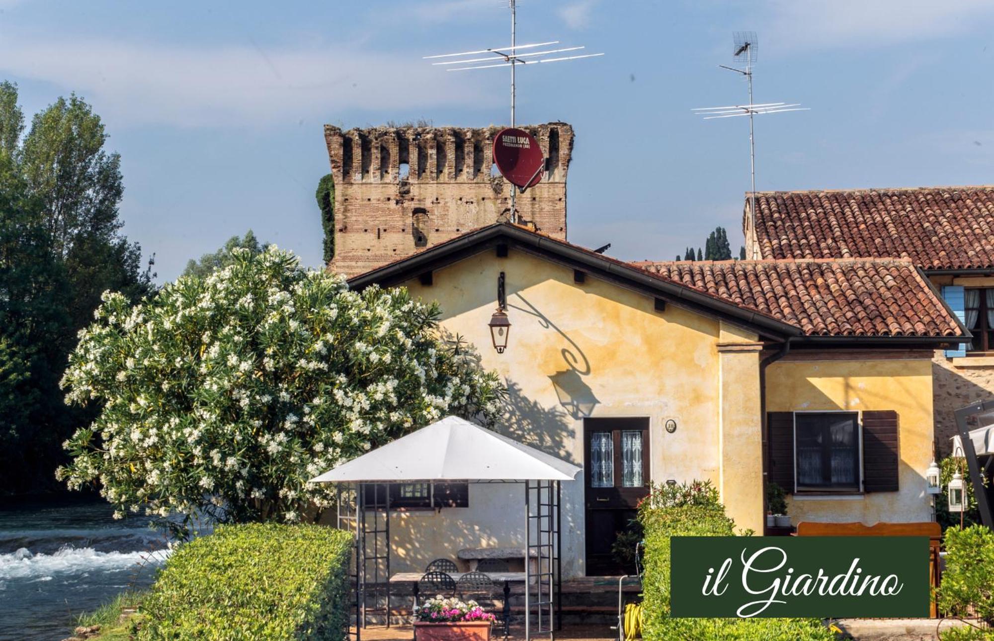 Il Borghetto Vacanze Nei Mulini Valeggio sul Mincio Zimmer foto